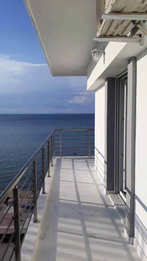 Roses Apartment Peraia  Exterior photo